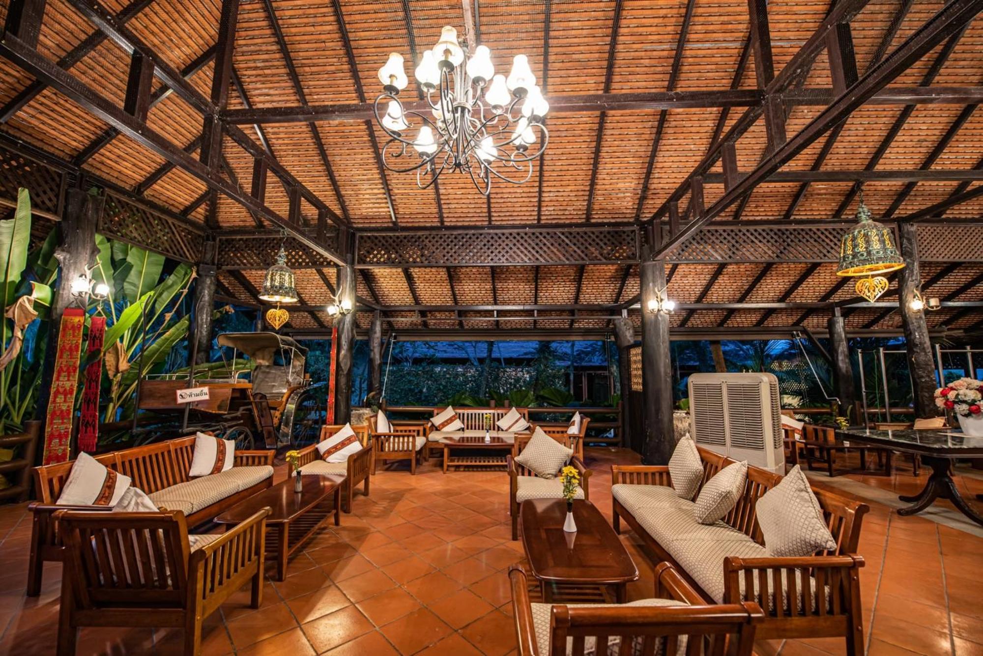 Horizon Village & Resort Doi Saket Екстериор снимка