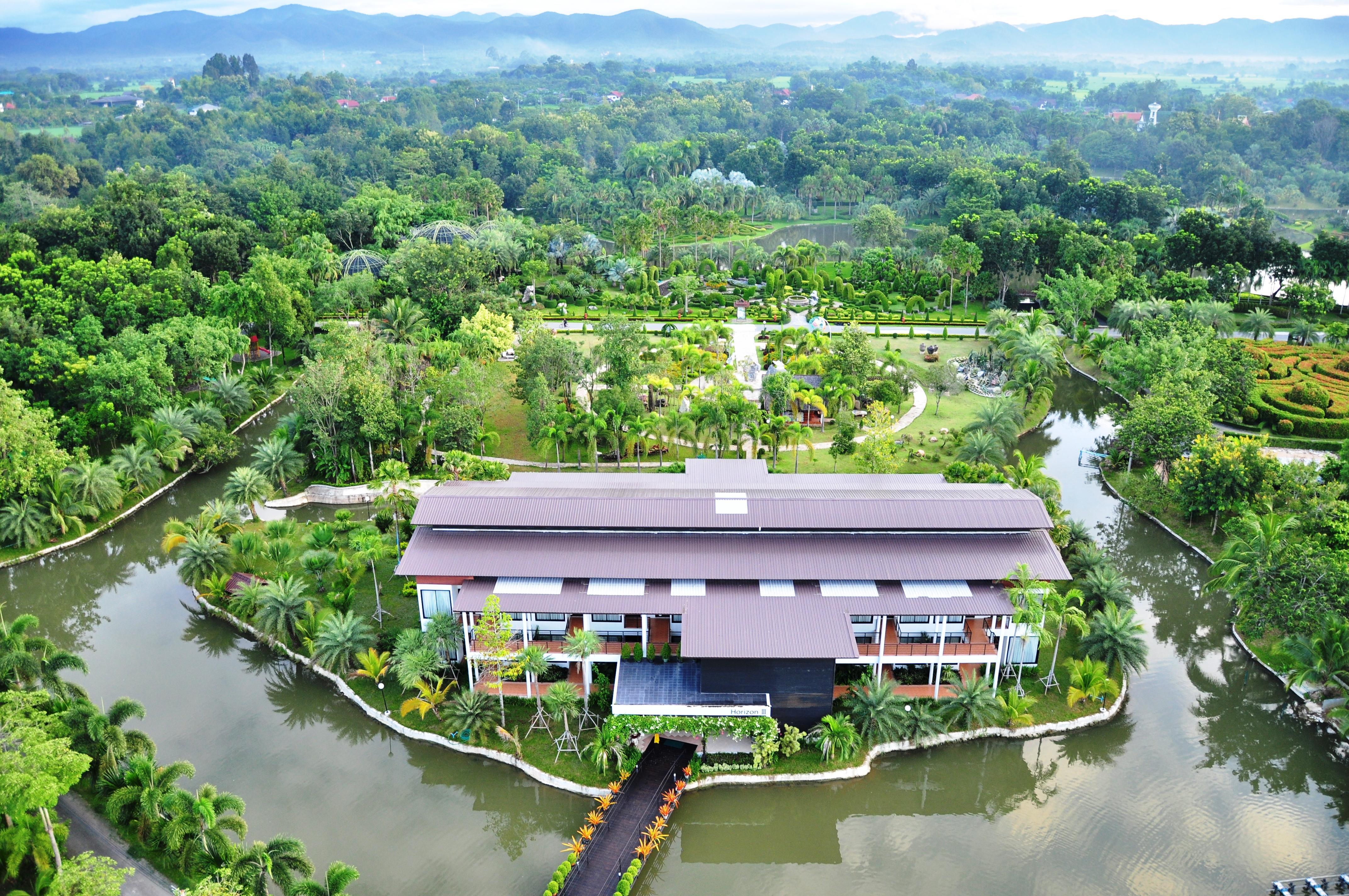 Horizon Village & Resort Doi Saket Екстериор снимка